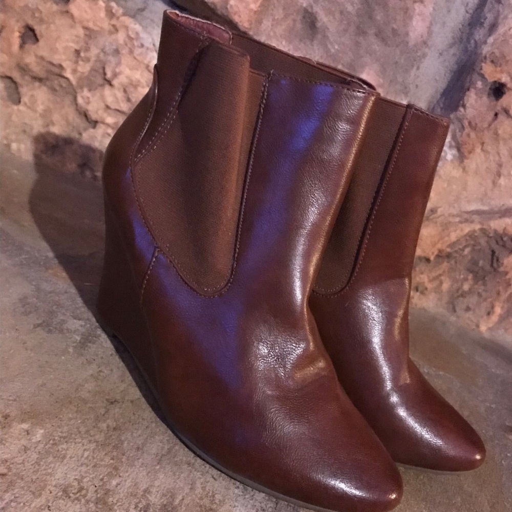 AXNY Brown Leather Wedge Bootie S: 8.5